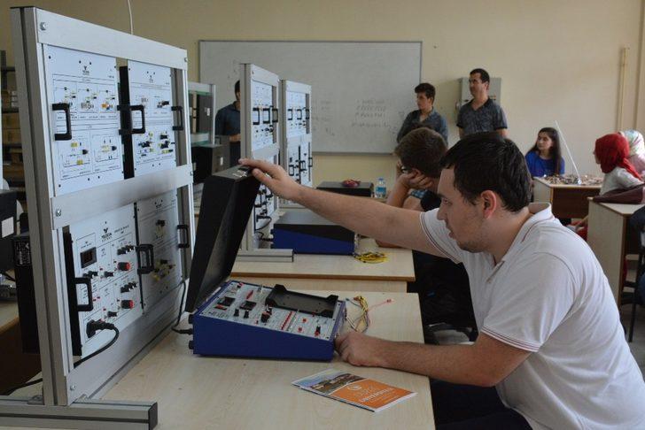 Lisesi öğrencileri Düzce Üniversitesi’nde G5