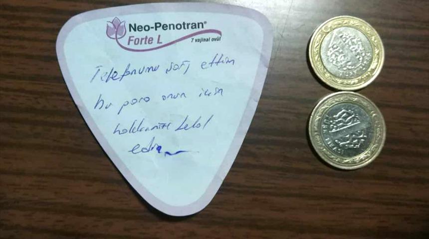 Camiye bırakılan bu not müezzini duygulandırdı