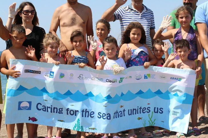 Çocuklar Lara sahilini temizleyip, dünyaya mesaj verdi G1