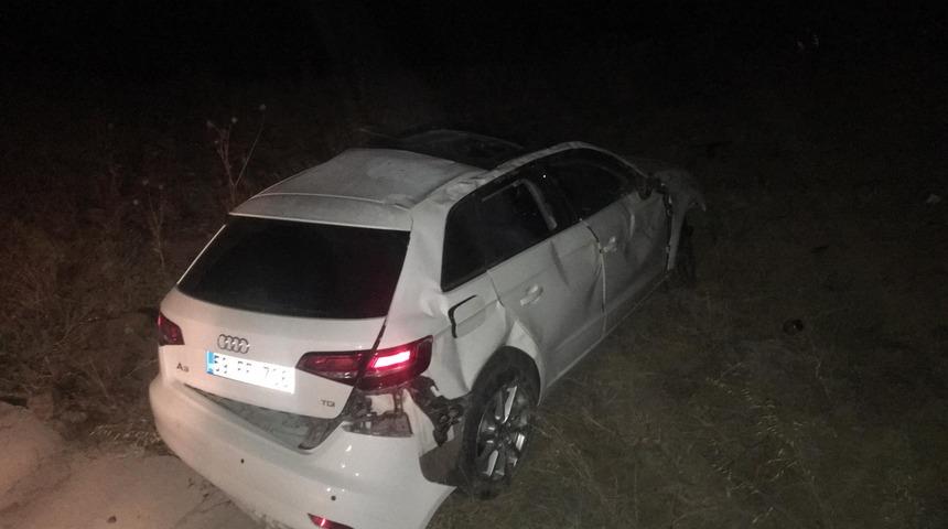 Otomobil takla attı: 1 &ouml;l&uuml;, 1 yaralı