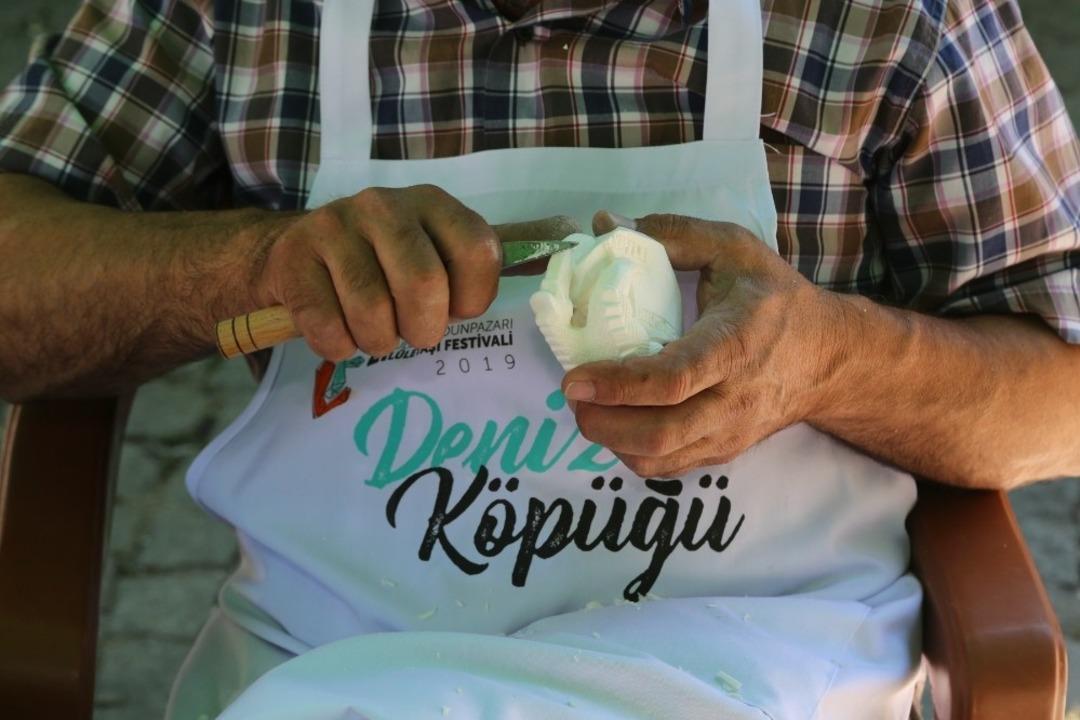 L&uuml;letaşı Festivaline yoğun ilgi