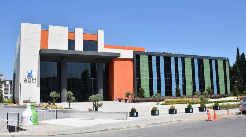 Aliağa Gen&ccedil;lik Merkezinde bu hafta iki film beyaz perdede