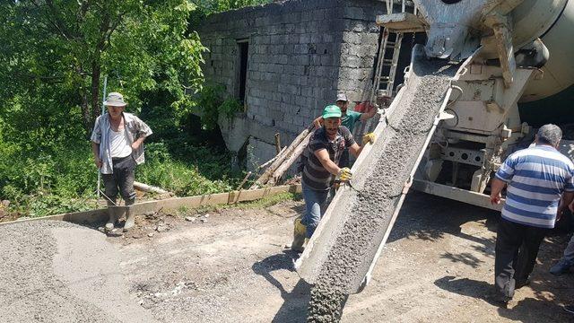 Türkeli köylerine beton yol
