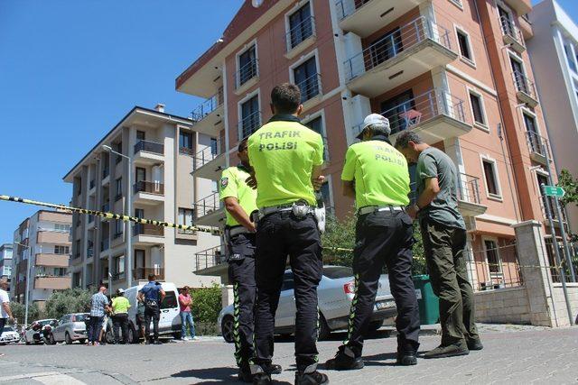 Ayrılığa dayanamayan polis meslektaşlarını yasa boğdu