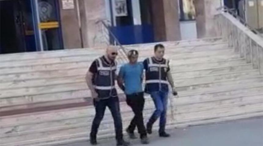 Otobüs durağında genç kıza taciz! 'Gel sana 50 lira vereyim...'