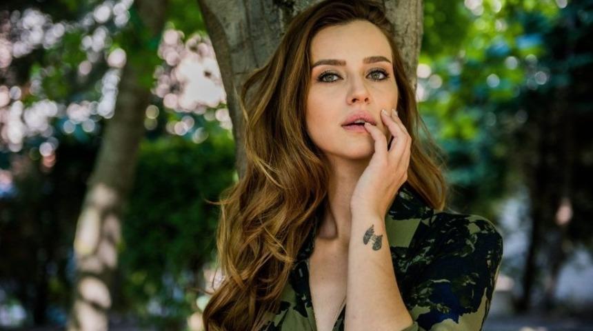 İrem Helvacıoğlu'ndan bikinili poz