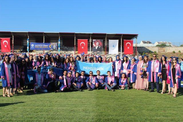 Bandırma Onyedi Eylül Üniversitesi Mezuniyet Sevinci