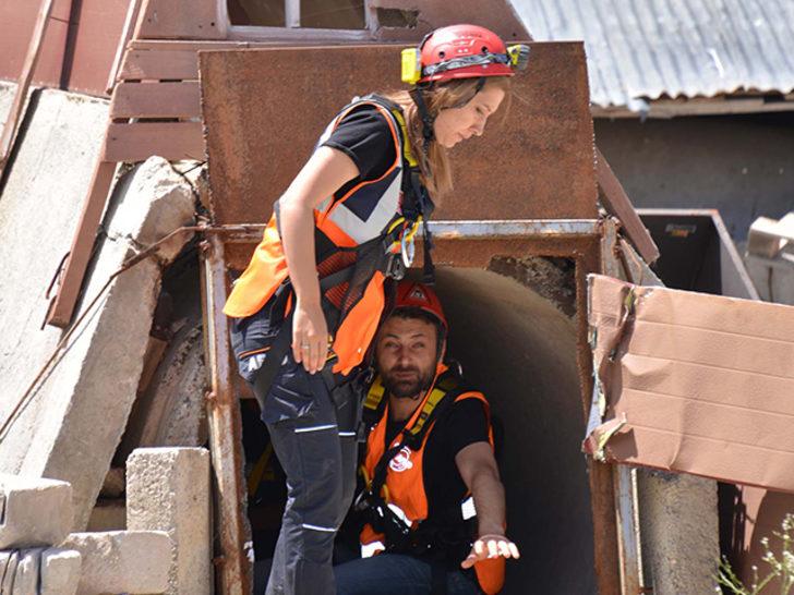 Erzurum'da öğretmenlerden gerçeği aratmayan tatbikat G2