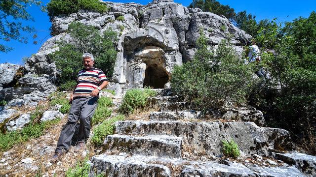 Alanya'daki Ayasofya'da tarih talanı