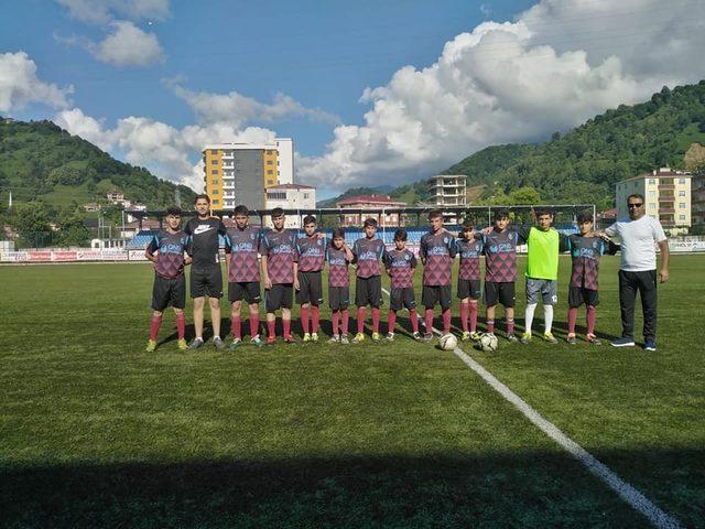 U-14 turnuvasının şampiyonu Van Trabzonspor