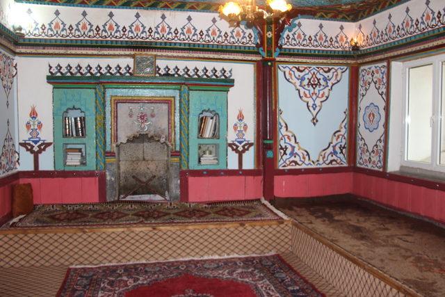 Gümüşhane’de köy odaları 146 yıldır korunuyor