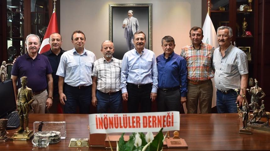 Hemşehri derneklerinin ziyaretleri s&uuml;r&uuml;yor