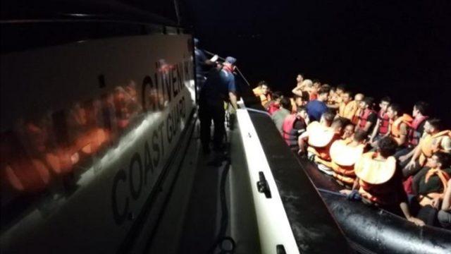 Enez açıklarında 73 düzensiz göçmen yakalandı