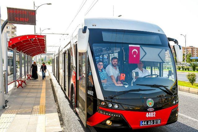 Mişmişpark fuar alanına otobüs seferleri düzenlenmeye başladı