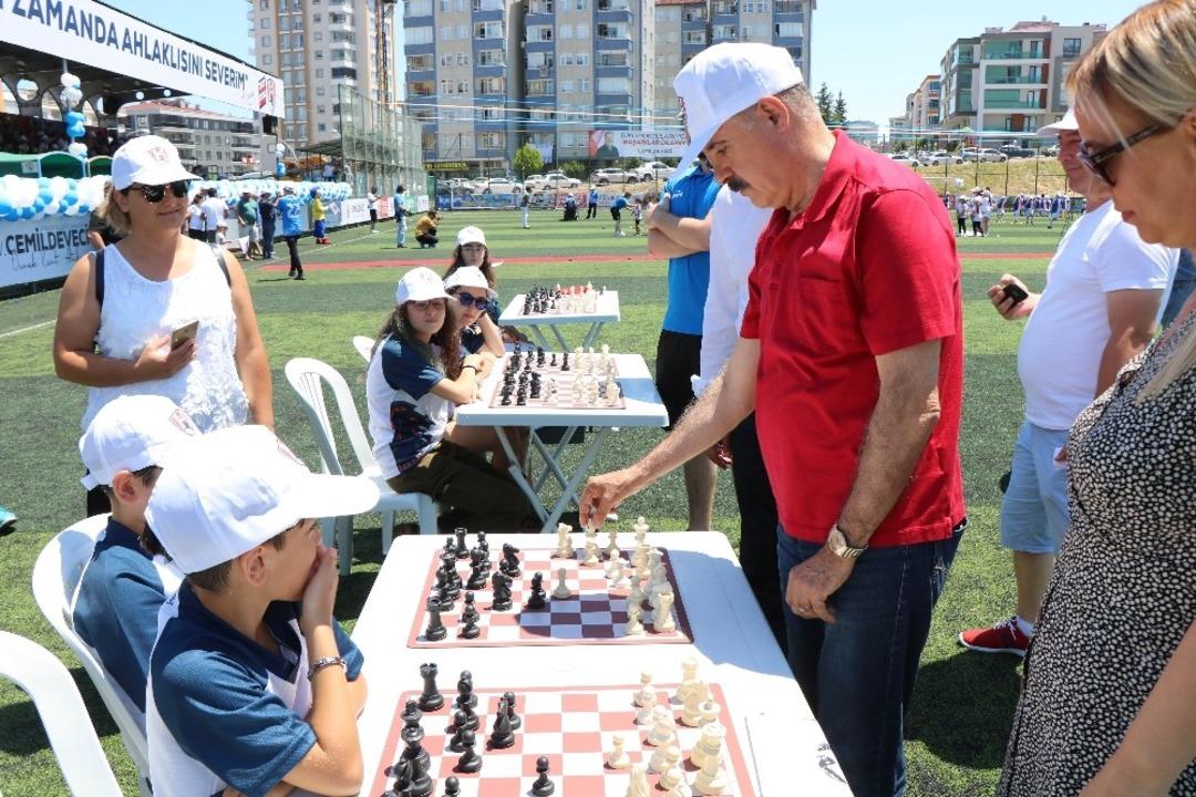 Atakum yaz spor okulları a&ccedil;ıldı