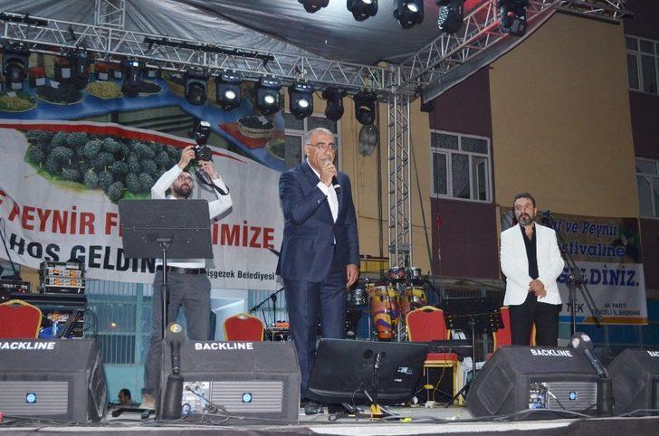 Çemişgezek’te Dut ve Peynir Festivali  sona erdi G4