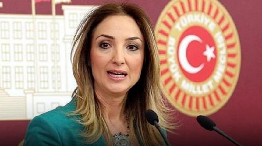 Aylin Nazlıaka CHP'den ihraç edildi