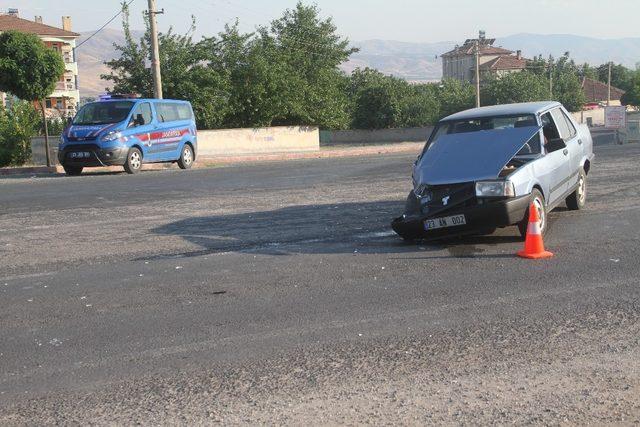 Elazığ’da trafik kazası:3 yaralı