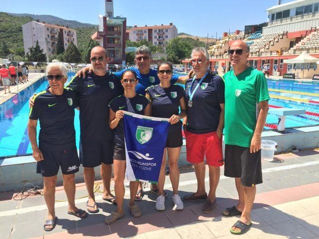 Bodrum&rsquo;a iki T&uuml;rkiye rekoru ve 37 madalya ile d&ouml;nd&uuml;ler 2