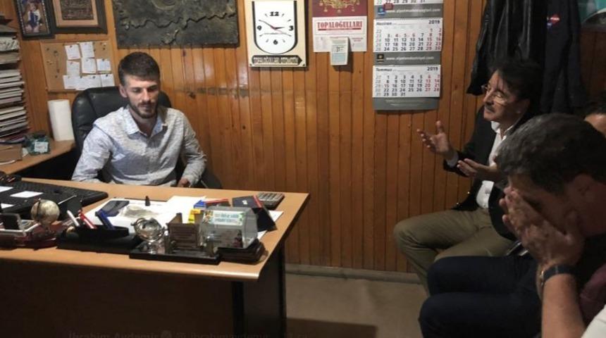 Aydemir: &lsquo;Dadaşlık, emsalsiz haslet&rsquo;