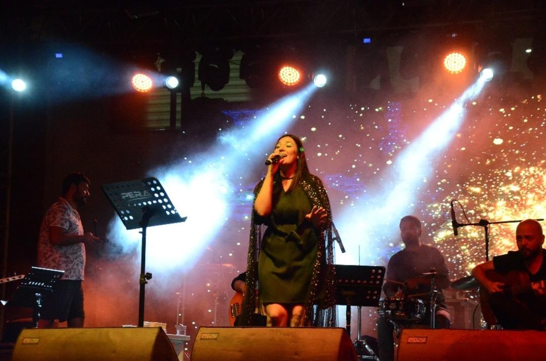 Perşembe&rsquo;de Tuğ&ccedil;e Kandemir ve İsmail YK konseri