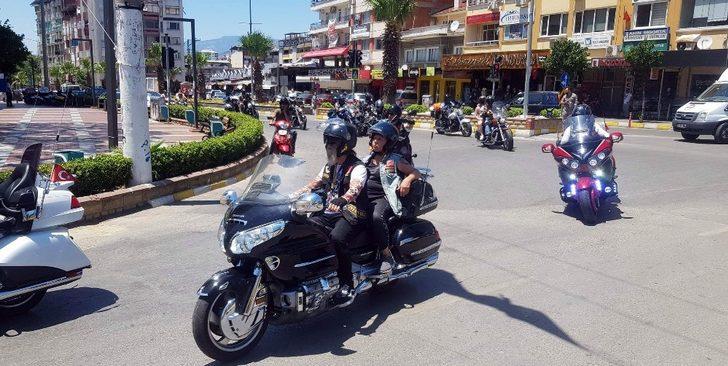 150 motosiklet tutkunu bir araya geldi G5