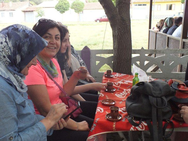 Pazaryeri’nin Çömlekçi köyüne ziyaretçi akını G3