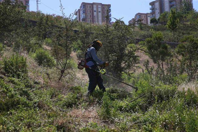 Karşıyaka’da yangına karşı önlem