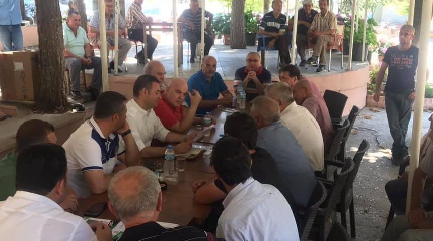 Motorsiklete atladı, merada incelemeye &ccedil;ıktı