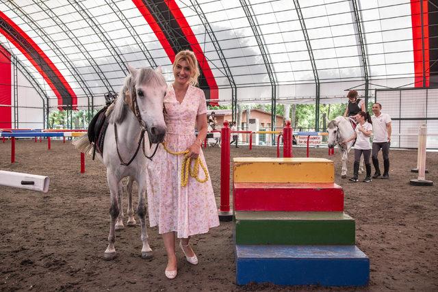 Bu atlar onların kanatları 3