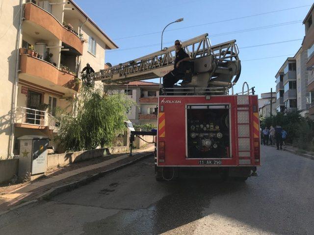 Bilecik’te ev yangını 3