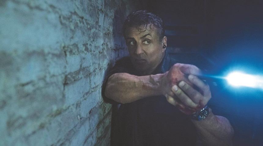 Sylvester Stallone ölümcül bir kurtarma görevinde