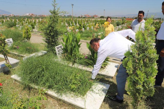 Kabristanlar mercek altına alındı