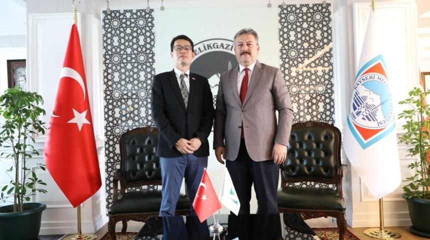 Başkan Dr. Palancıoğlu &ldquo;Melikgazi&rsquo;nin sosyal sorumluluk projeleri, Japonların dikkatini &ccedil;ekti&rdquo;