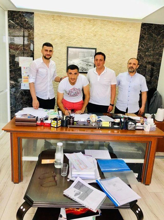 Yeşilyurt Belediyespor’dan imza şov