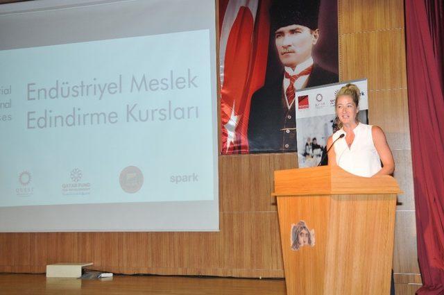 GSO-MEM’de kursları tamamlayan kursiyerlere sertifika