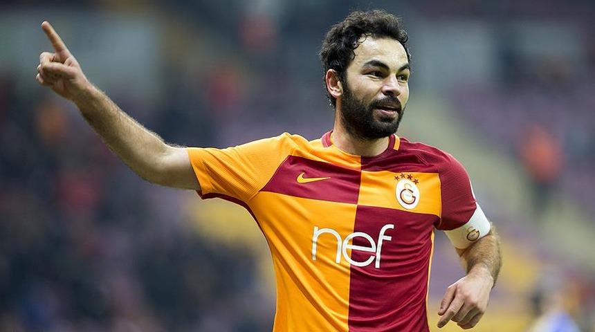  Galatasaray, Selçuk İnan'ın sözleşmesini 1 yıl daha uzattı