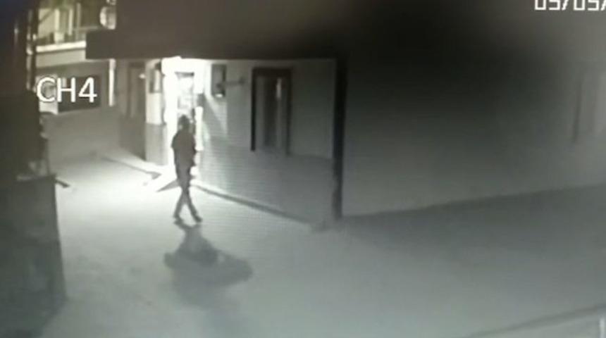 Girdiği 34 evden sadece 'kıyafet' &ccedil;aldı