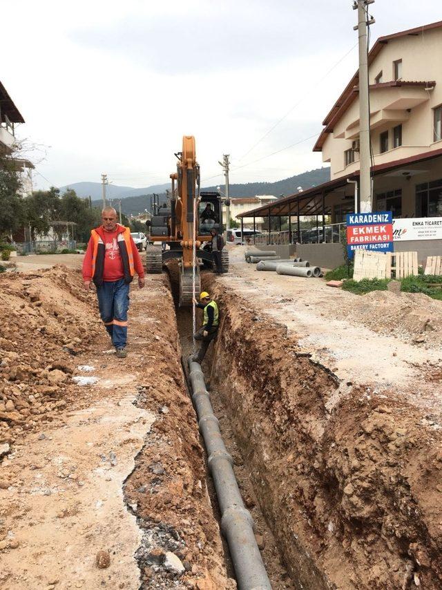 Büyükşehir Belediyesi Akbük Kanalizasyonunun büyük bölümünü bitirdi