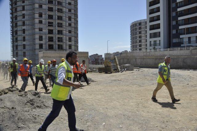 Kent Konut şantiyesinde gerçeğini aratmayan tatbikat