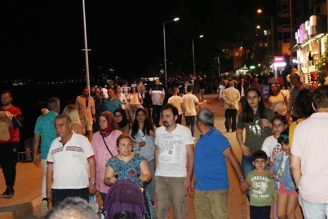 Yalova’nın turizm merkezinde yoğunluk