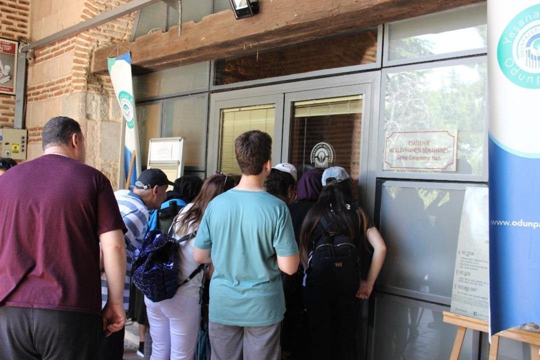 Eskişehir&rsquo;de Mevlana k&uuml;lt&uuml;r&uuml;ne b&uuml;y&uuml;k ilgi