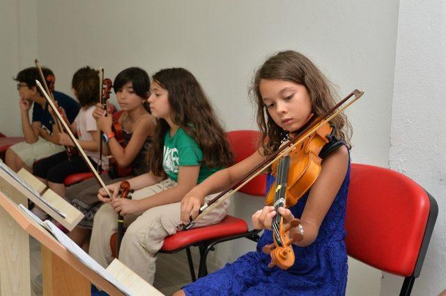 Değirmenönü’nde kurslar başladı