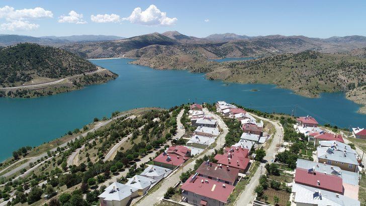 Sivas'taki bu köy, tatil köylerinden farksız G2