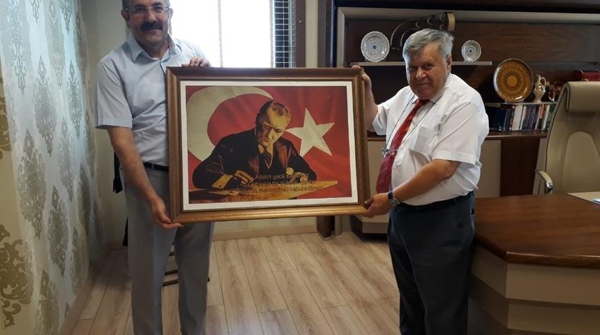 Vali Yardımcısı Sinan, Baro Başkanlığına veda ziyaretinde bulundu