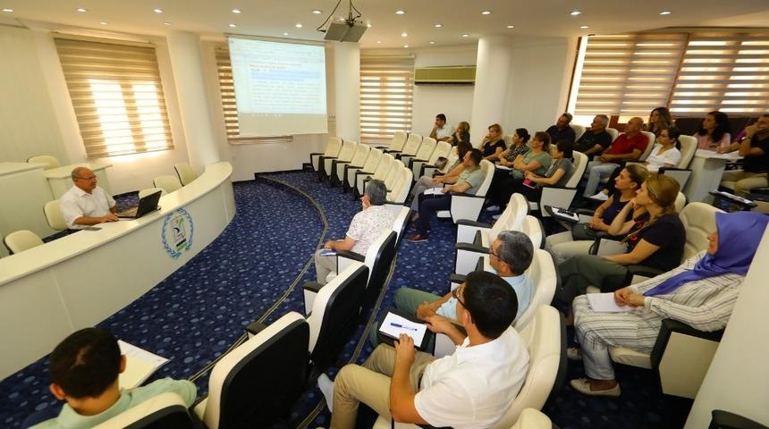 Belediye personeline kurum i&ccedil;i eğitim semineri
