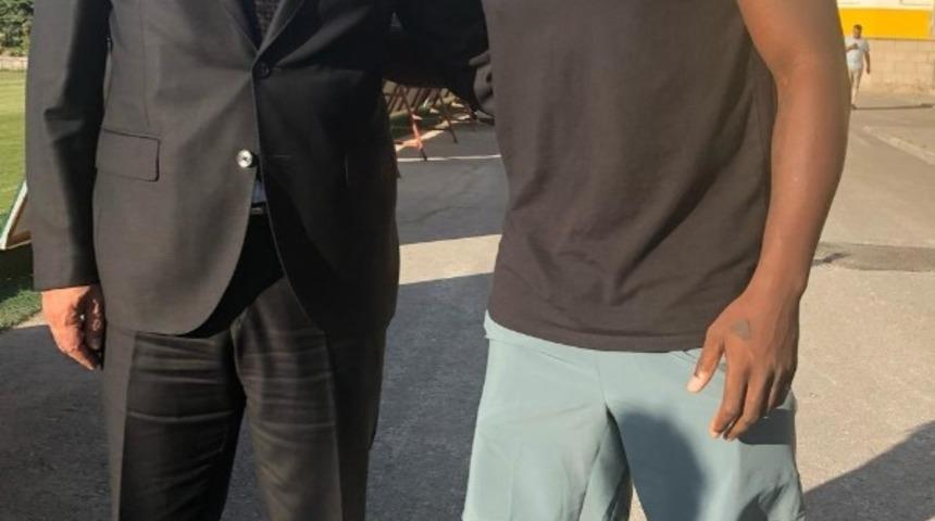 Kayserispor&rsquo;un yeni transferi Dja Djedje: "Kayserispor&rsquo;a isteyerek geldim"