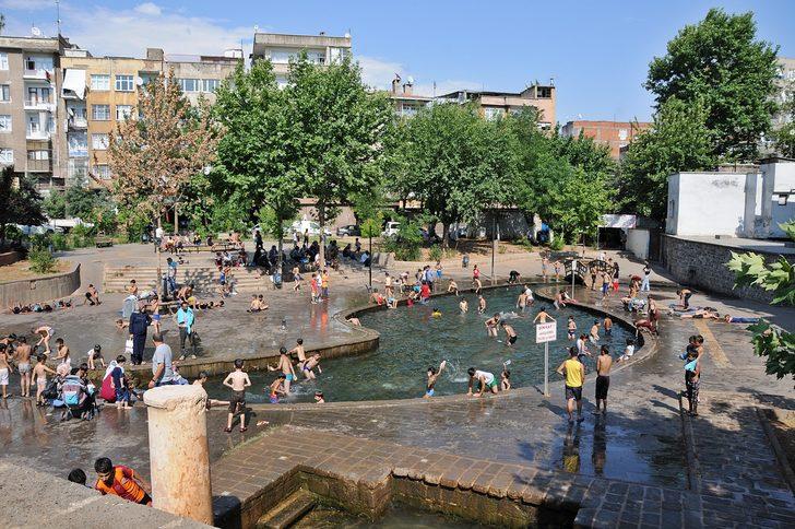 Termometreler 44 dereceyi gösterdi! O kentte kimse gölgeden çıkamadı G2