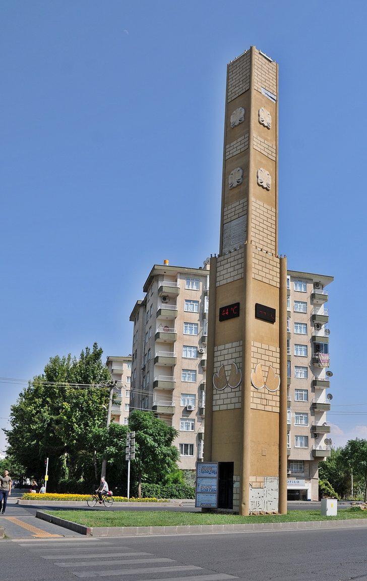 Termometreler 44 dereceyi gösterdi! O kentte kimse gölgeden çıkamadı G4