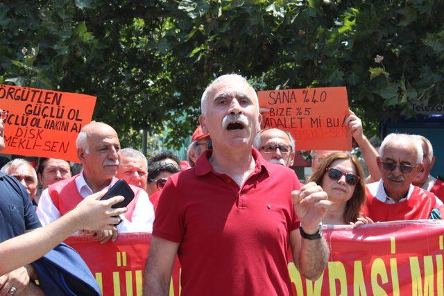 Emekli-Sen, zam oranını protesto etti